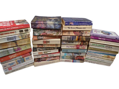 Lot of 12 Romance PBs   Modern Harlequin Style Titles