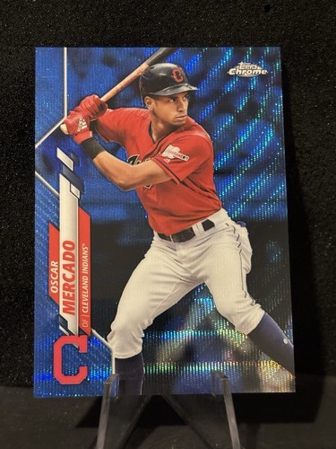 Topps 2020 cromo refractor de onda azul #182 Oscar Mercado/75 - Guardianes - Imagen 1 de 2