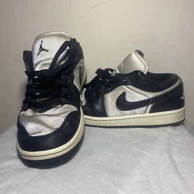 靴 Air Jordan 1 Low SE \"Vintage Panda\" The Women's Air Jordan 1 Low SE Vintage Panda Releases