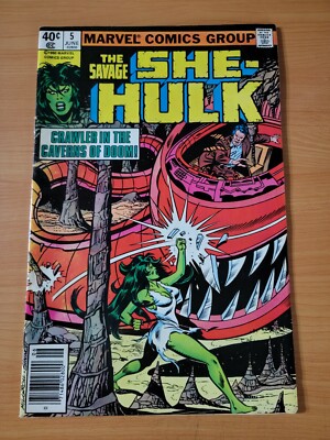 Savage She-Hulk #5 Newsstand Variante ~ VF - NAHEZU NEU NM ~ 1980 Marvel Comic