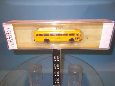 BREKINA 1/87 #010456''IKARUS 66'' Postbus Mercedes O 6600 H (1951)''ladenneu