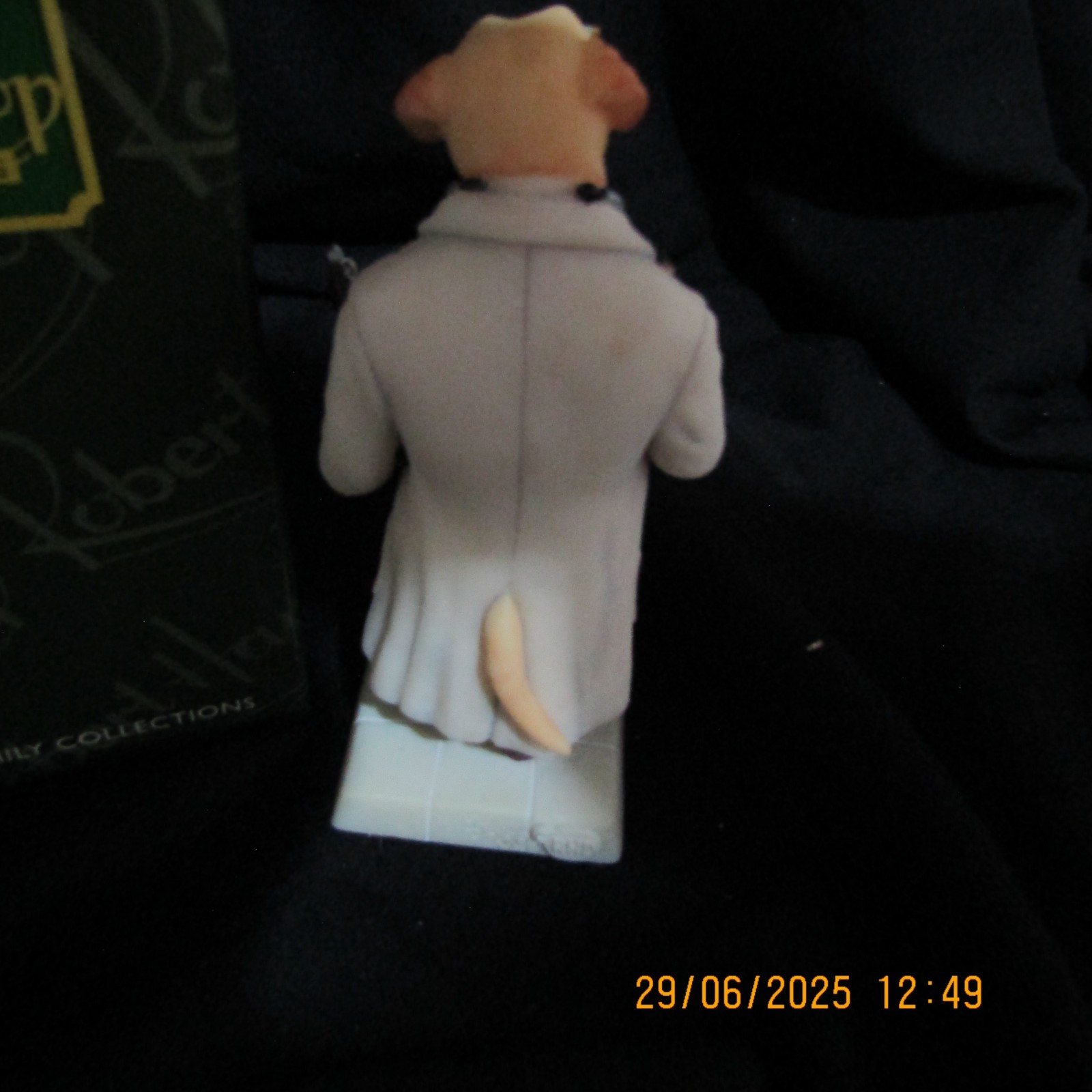 Picture 8 of 9