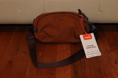 BNWT Bellroy Venture Ready Sling 2.5L MSRP $95!!