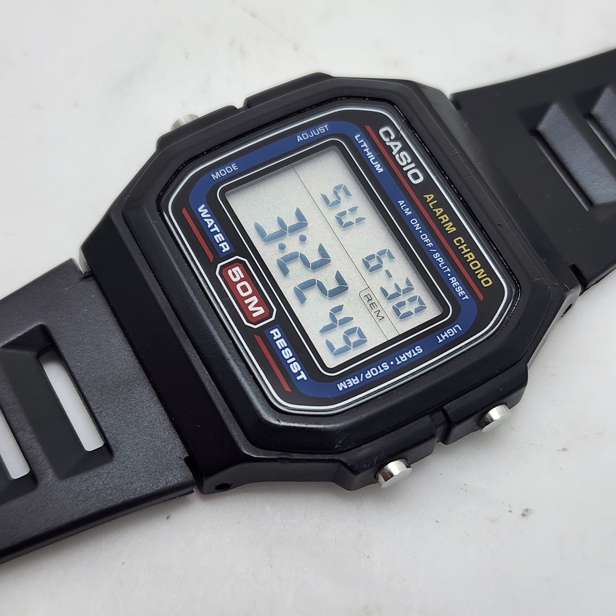 VINTAGE CASIO W-71 ALARM CHRONOGRAPH WR 50M LITHIUM BLACK MEN'S