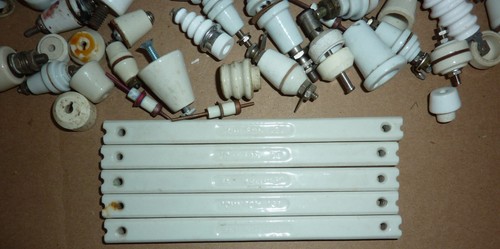 Lot Porcelain Ceramic Stand-Offs Insulators Spreaders Ham Radio Etc. - Zdjęcie 2 z 4