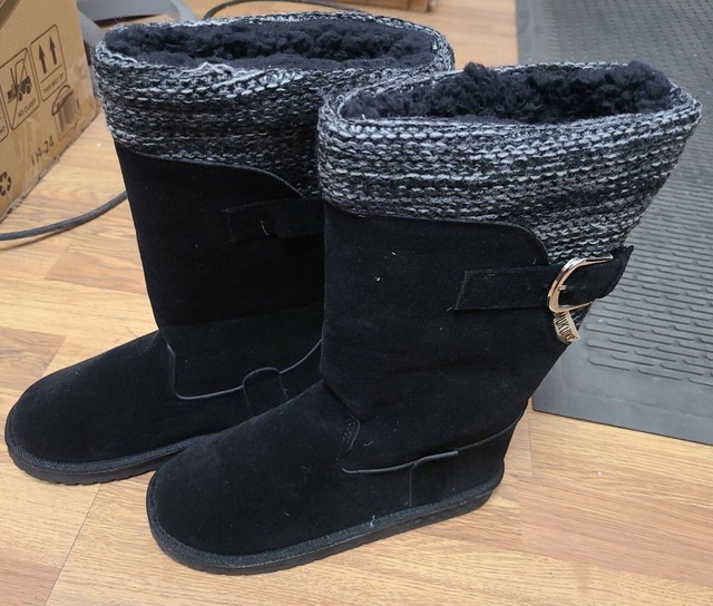 vegan mukluks
