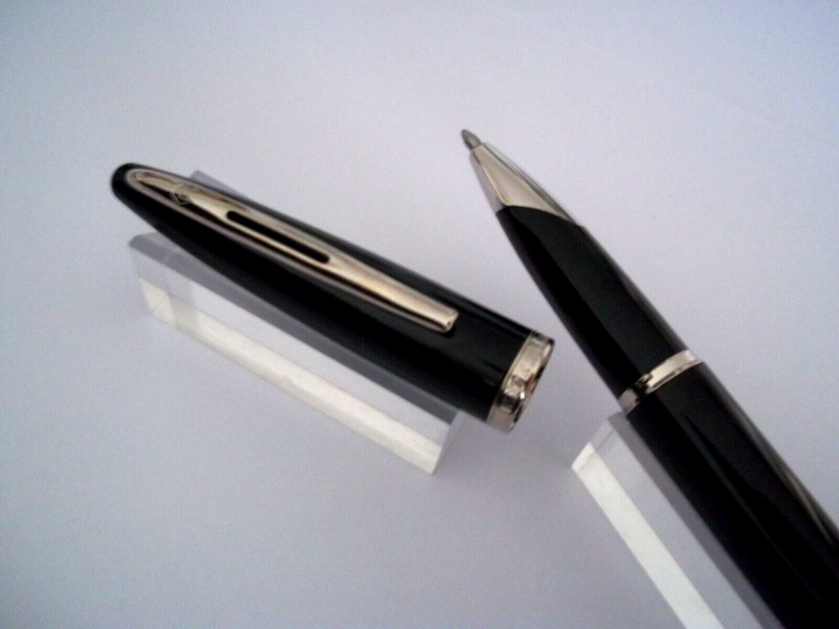 Parure Waterman Carène Stylo à Bille Et Roller Laque Noire - Occasion, Couleur Bordeaux, Avec Recharge, Marque Prestigieuse