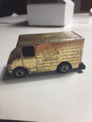 1976 Hot Wheels Combat Medic Delivery Van 20th Anniversary Gold