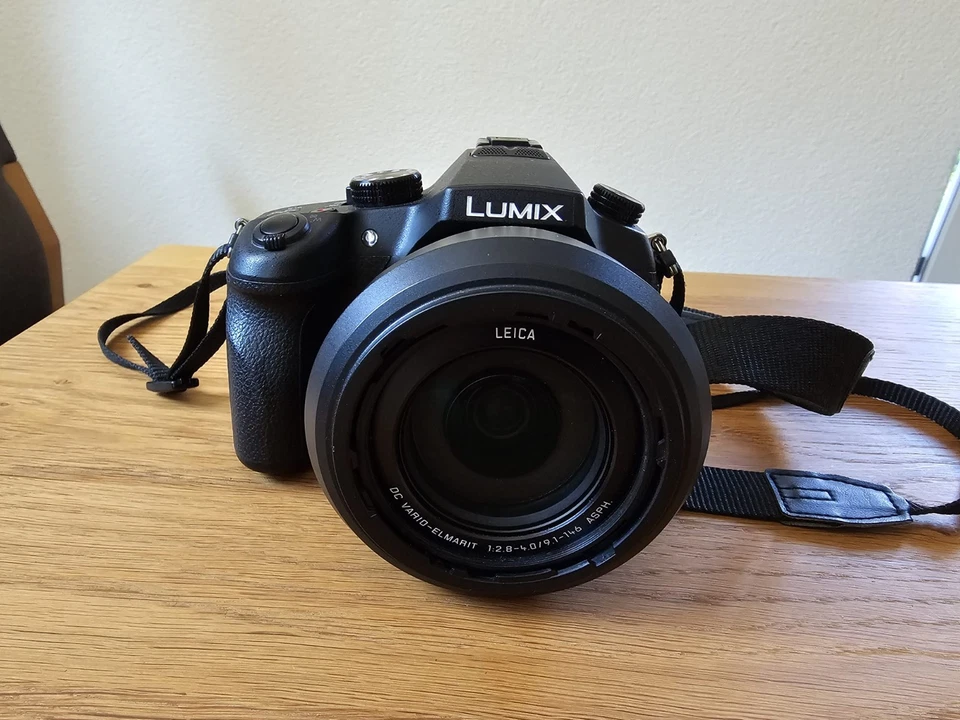 Panasonic Lumix DMC-FZ1000, Foto 1 von 5