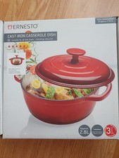 cast iron casserole dish with lid