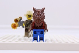 LEGO Monster Fighters Werewolf mof003 & Major Quinton Steele mof004 Minifigures