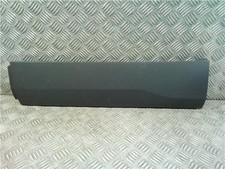 Porte arrière et accessoires Rover 218