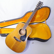 YAMAHA DW-5S Akustikgitarre mit Hartschalenkoffer massive Oberseite