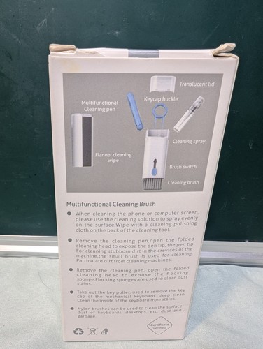 7 in 1 Cleaner Kit With Brush/Multifunctional Cleaning For Keyboard,AirPods,phon - Picture 3 of 5