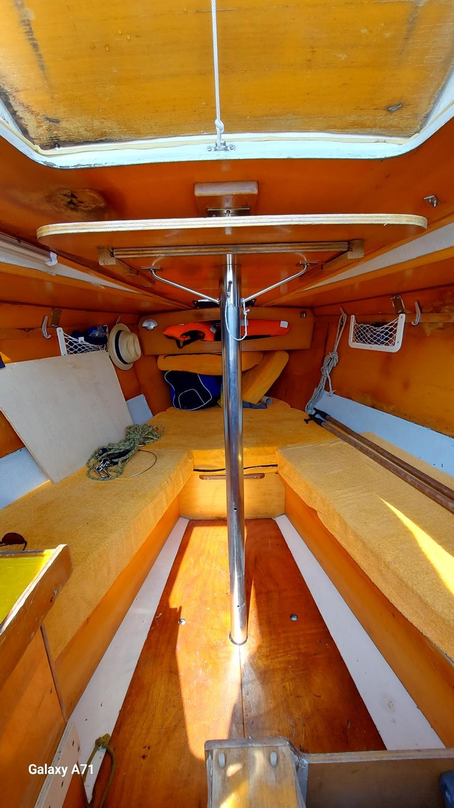 Barca a Vela Dufour T7 - Carrellabile con Deriva Mobile e Autopilota foto 5