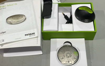 Phonak Roger Select iN Bluetooth Hearing Aid Microphone  In Box Complete