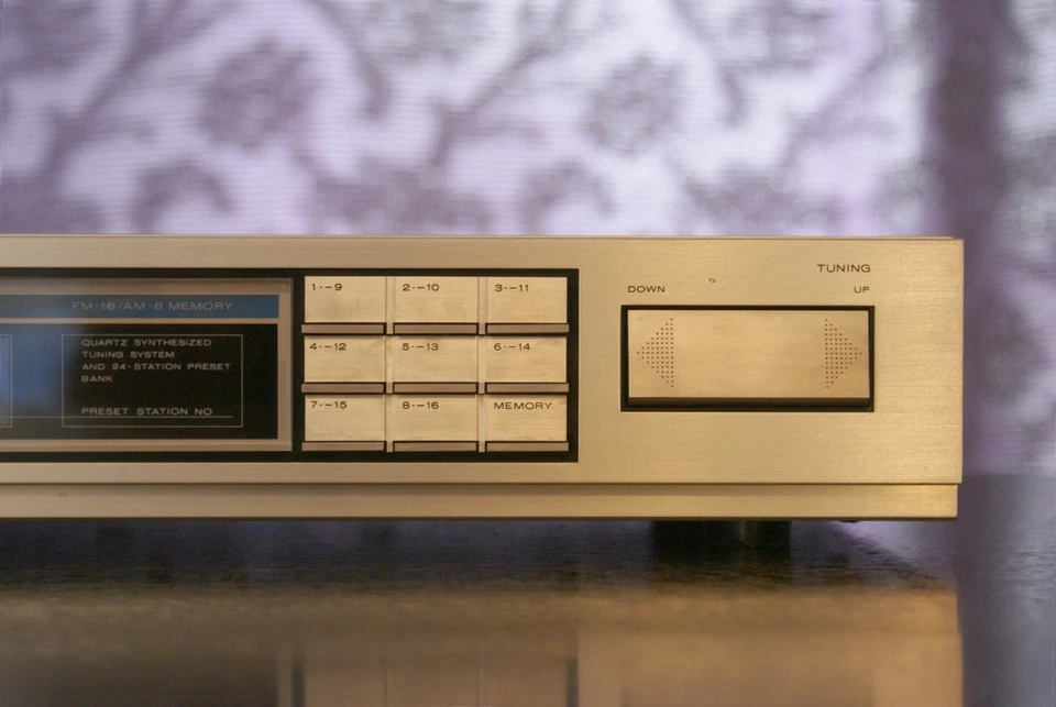 Marantz ST-360 High End Stereo Tuner  - FULLY RECAPPED - 1 Jahr Gewährleistung - Bild 4 von 4