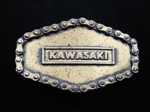 RH05141 VINTAGE 1976 **KAWASAKI** MOTORCYCLE ADVERTISEMENT BELT BUCKLE