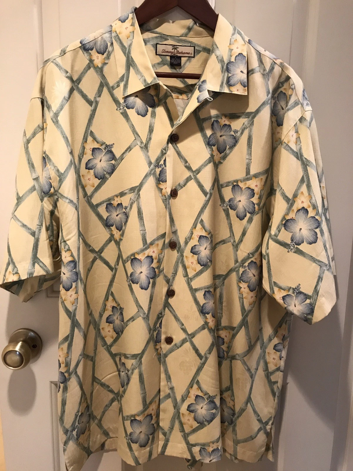 VINTAGE TOMMY BAHAMA MENS "TROPICAL FLORAL" SILK ALOHA HAWAIIAN SHIRT~ SZ L