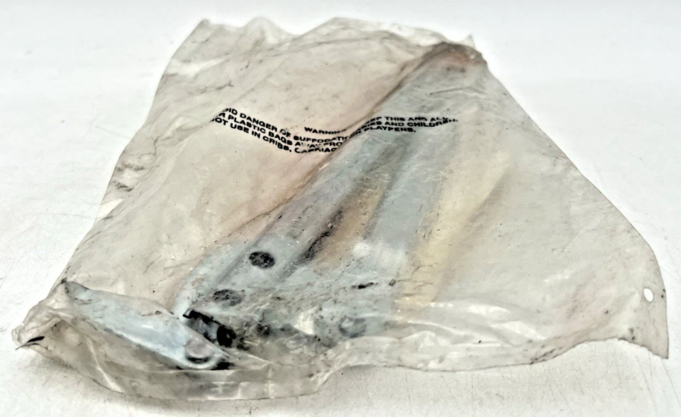 AMANA R0156561 DOOR HINGE KIT OEM GENUINE - Image 2 of 4