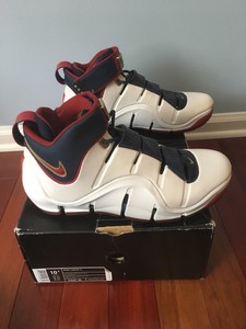 lebron 4 playoffs