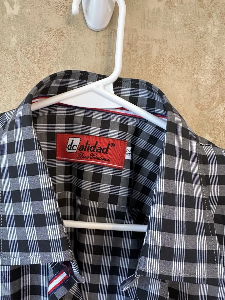 NWT Men’s Button Down Dress Shirt Size 42 Gray And Black Check - Image 2 of 4