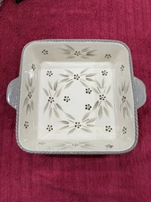 Temptations By Tara Old World Brown 2.0 Qt Baking Dish. Never Used.