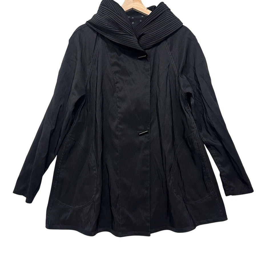 Mycra Pac Mini Donatella Impermeable Reversible Plisado Cuello Capucha Punto Negro Foto 3 de 4