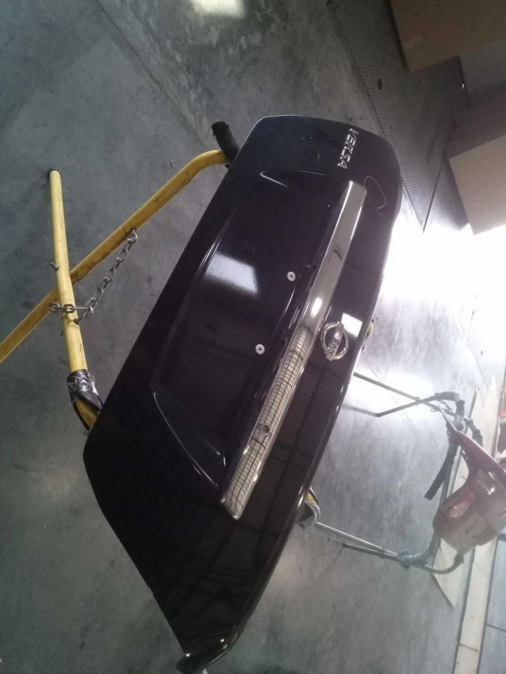 Maletero/portón trasero sedán sin alerón para 07-11 VERSA 476142 Foto 2 de 2