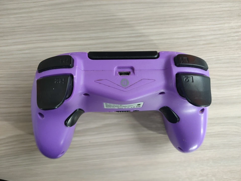 PlayStation Controllers Spares or Repairs - Image 4 of 4