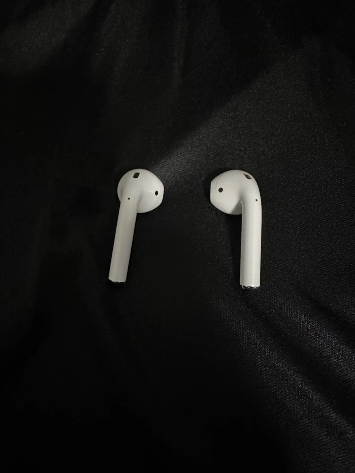 Original Apple AirPods Ladecase (1. Generation) Top Zustand & sofort nutzbar! - Bild 2 von 4