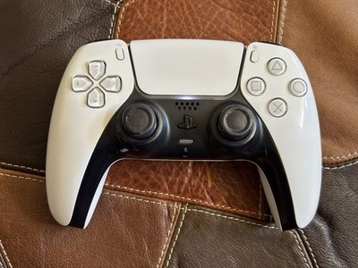Sony DualSense Wireless Controller White/Black  PS5 Tested Working Great
