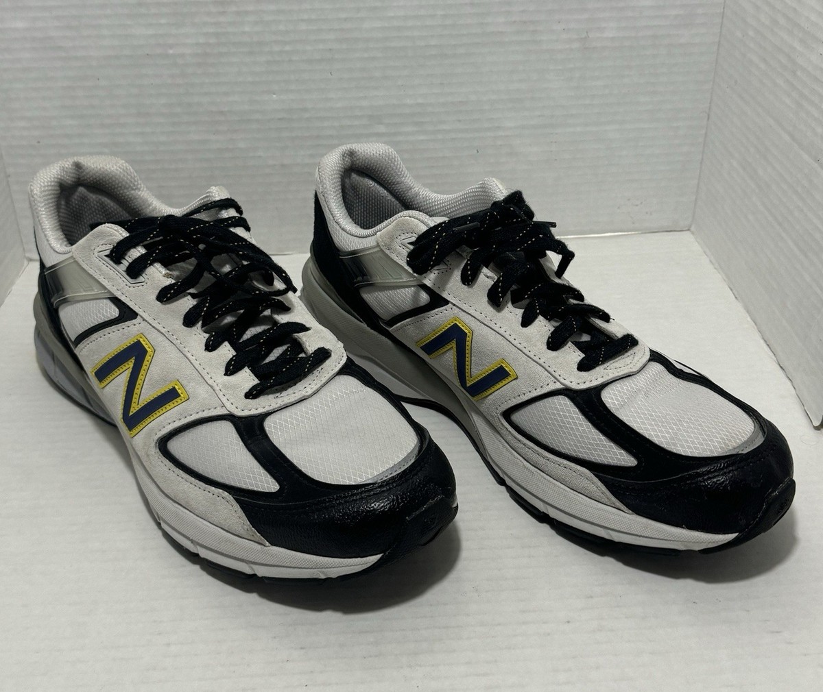 New Balance 990v5 Running Shoes Mens 13 D Silver Black 