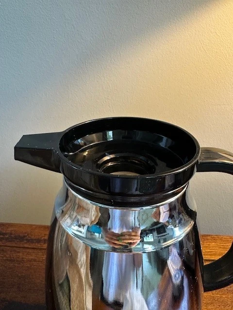 Jarra vintage Crown Corning Thermique cromada aislada para calor o frío-sin usar Foto 3 de 4