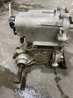 2003 Polaris Magnum 330 4x4 Transmission Gearcase Assembly P113