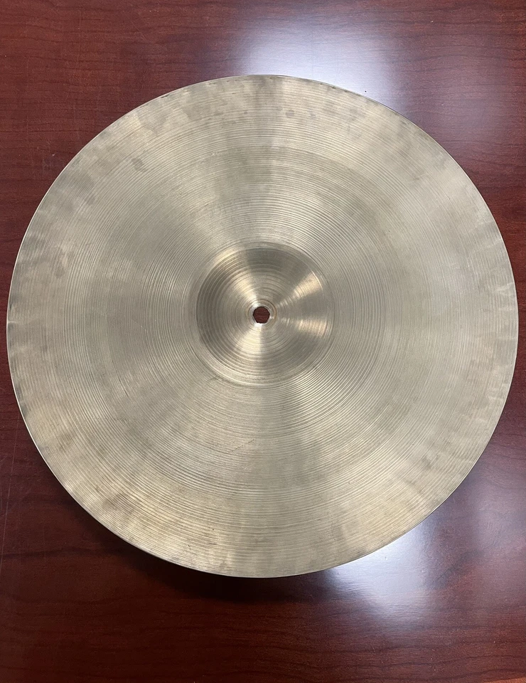 Sello Trans 1946-53 A. Avedis Zildjian Co 13-1/4" platillo Hi Hat or Crash 623 g Foto 2 de 4