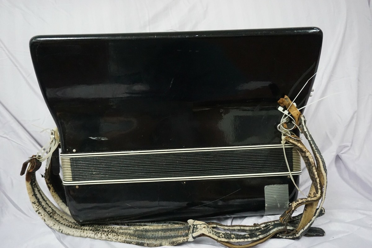 Vintage Paolo Soprani 120 Bass Accordion AS IS PARTS REPAIR Vintage Paolo Soprani 120 Bass Accordion AS IS PARTS REPAIR