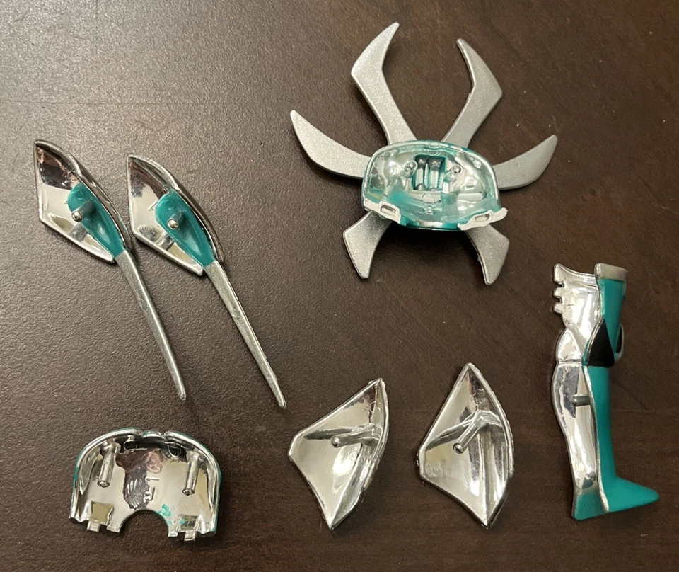 Marvel Iron Man Green Samurai Armor 1996 Toy Biz - Parts Only - Image 2 of 2