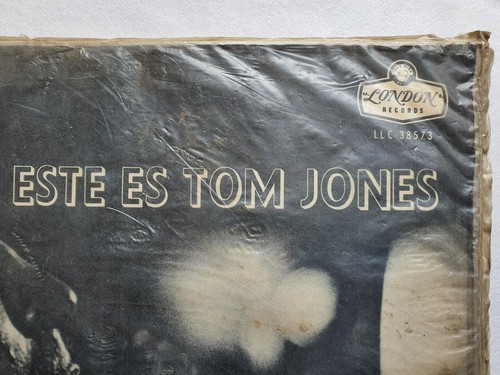 TOM JONES THIS IS TOM JONES 1969 HI-FI MONO UNIQ CVR & MATRIX ERROR CHILEAN PRS! - Picture 6 of 22