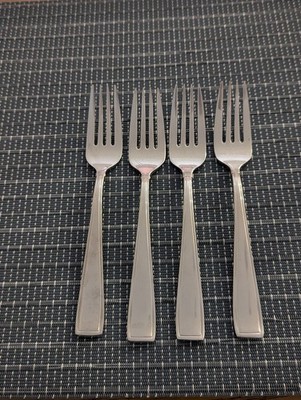 Set of 4 Reed & Barton BENSON 18/10 Stainless SALAD FORKS