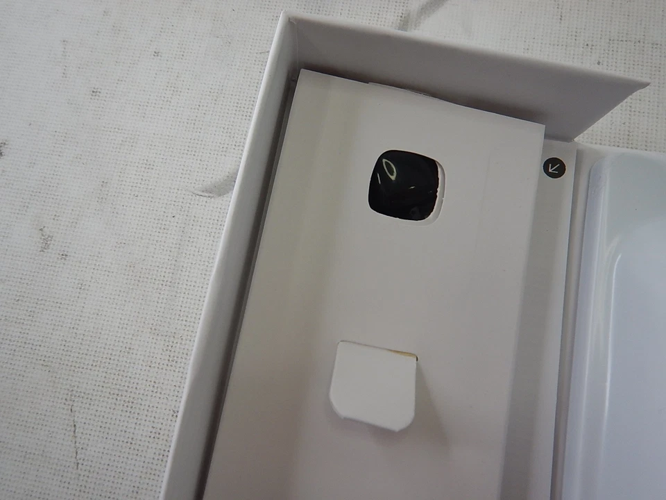 Fitbit Sense Advanced Smartwatch with Tools for Heart Health, Stress Management - Image 4 of 4