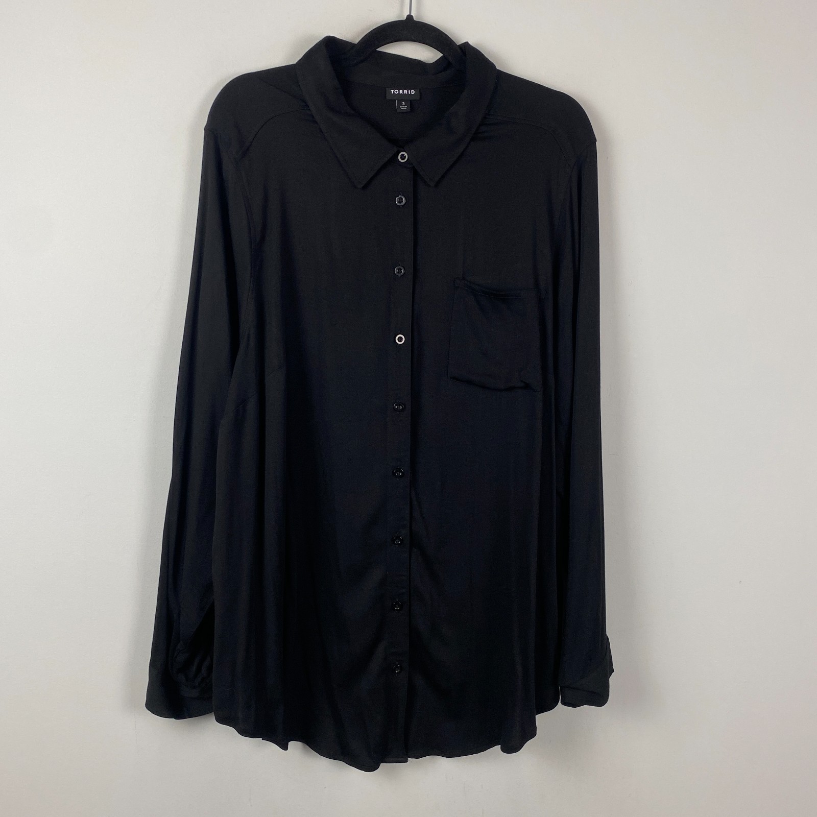 Torrid Black Classic Collared Button Up Shirt Siz… - image 1