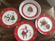 Lot Of 4 Plastic Christmas Plates/trays Cooki...