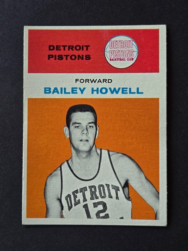 Bailey Howell #20 1961 Fleer card