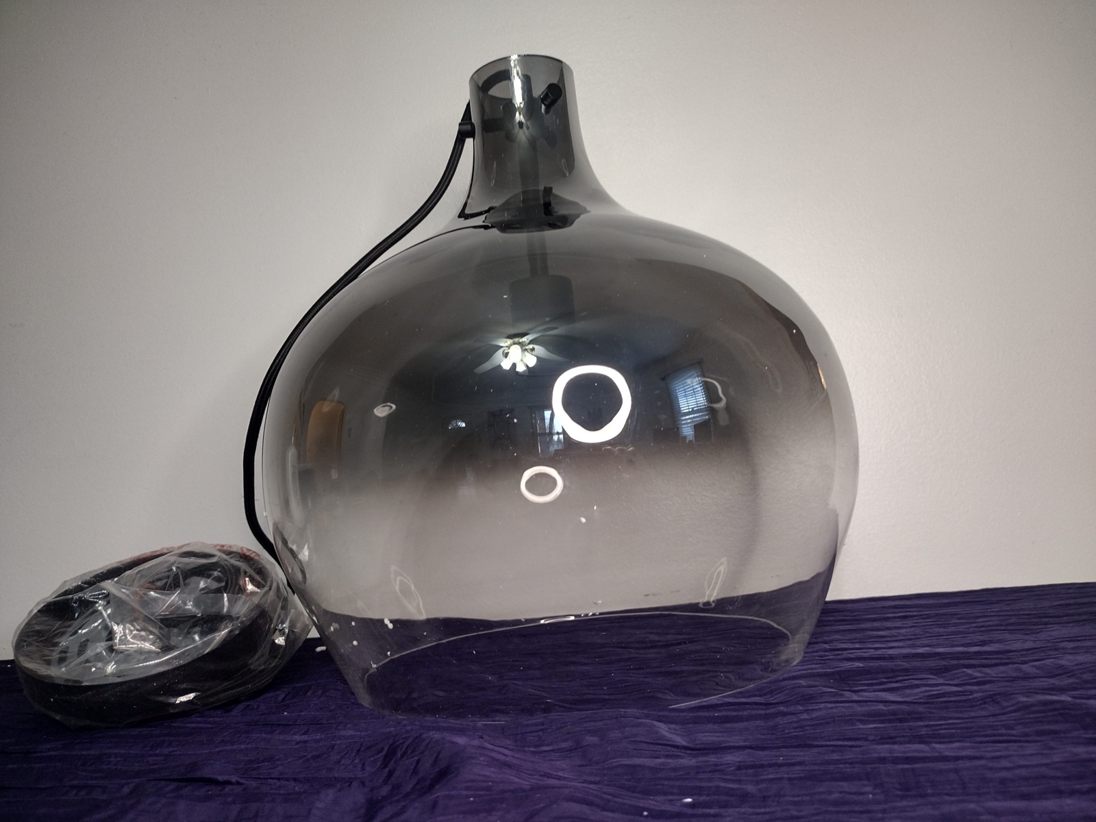 Picture 2 of 4