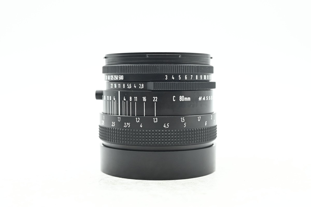 Hasselblad 80mm f2.8 Zeiss Planar C T* Late Lens Black #422 Hasselblad 80mm f2.8 Zeiss Planar C T* Late Lens Black #422