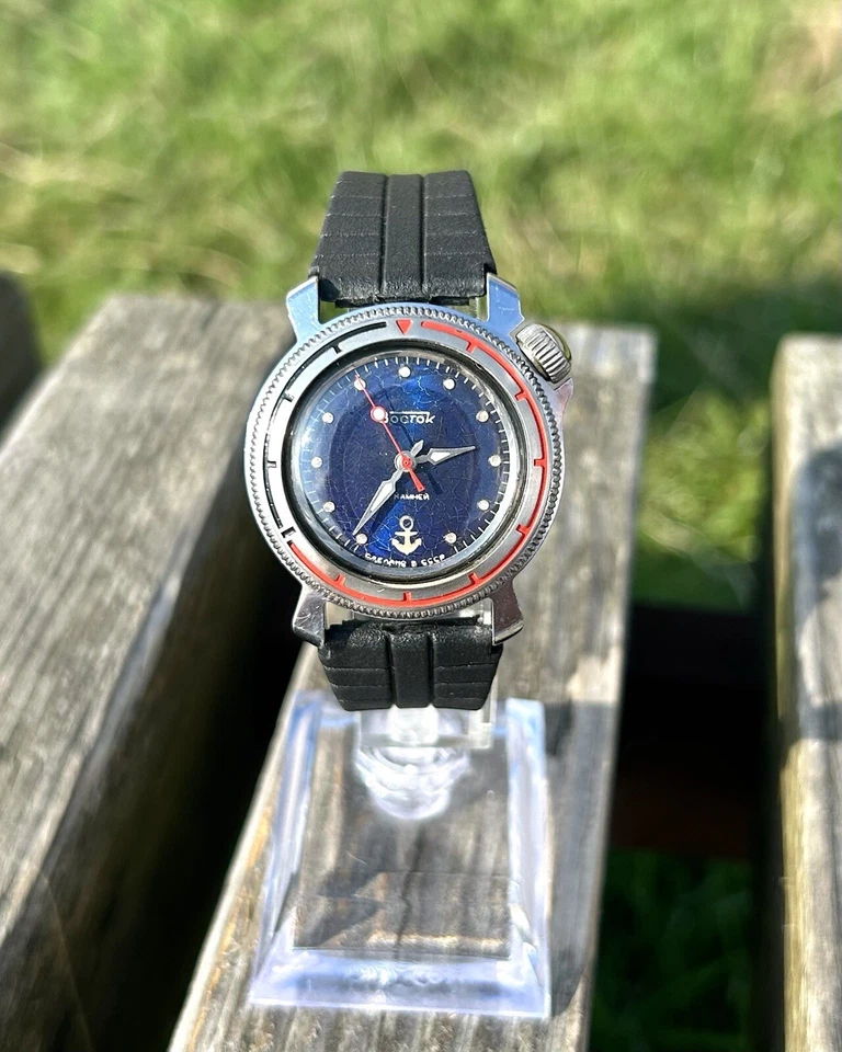 Reloj Vintage Vostok Junior Soviética URSS Retro Mecánico 17 Joyas Retro Años 80 Foto 2 de 4