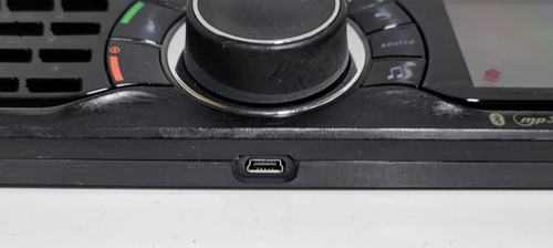 Parrot RKi8400 Bluetooth Auto Stereo Musica Digitale Guida a mani libere - CAVO USA - Foto 3 di 9