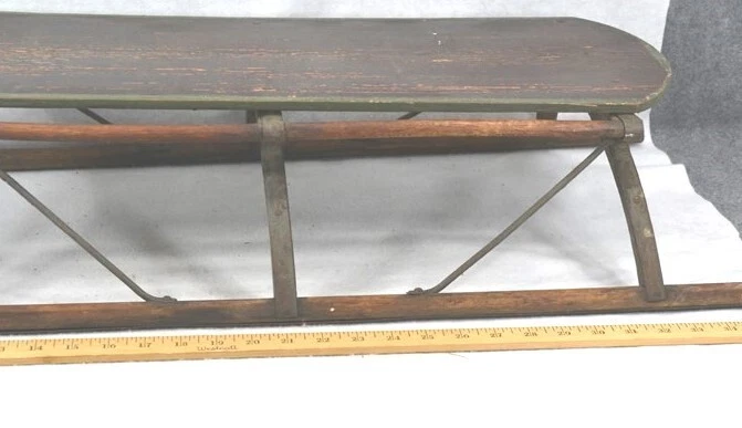 antiguo trineo de nieve scooter hecho a mano curvo corredores/acero 36 principios de 1800 original Foto 3 de 4