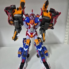 Tobot 6-Unit Combination Master V Toy